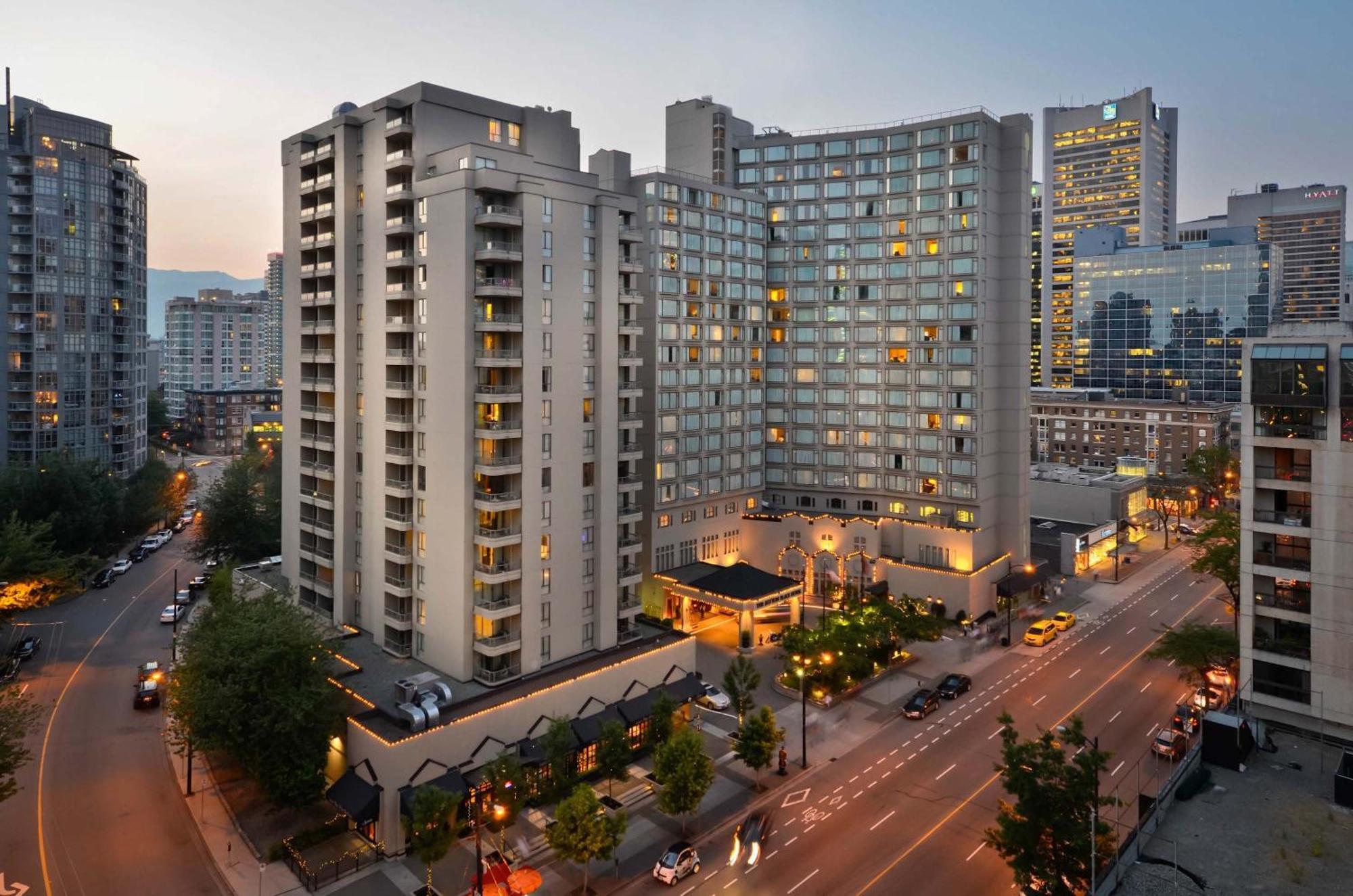 LA GRANDE RESIDENCE AT THE SUTTON PLACE HOTEL VANCOUVER